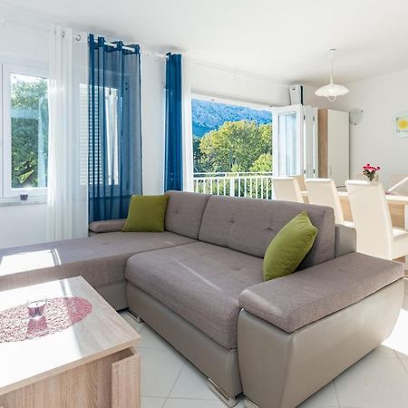 Apartment Mimoza 6, Baska, Krk Dış mekan fotoğraf