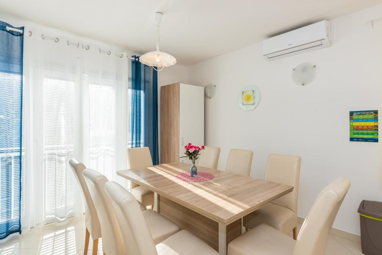 Apartment Mimoza 6, Baska, Krk Dış mekan fotoğraf