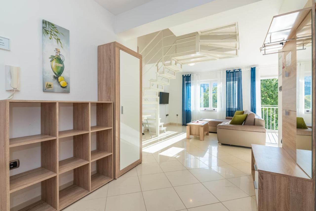 Apartment Mimoza 6, Baska, Krk Dış mekan fotoğraf