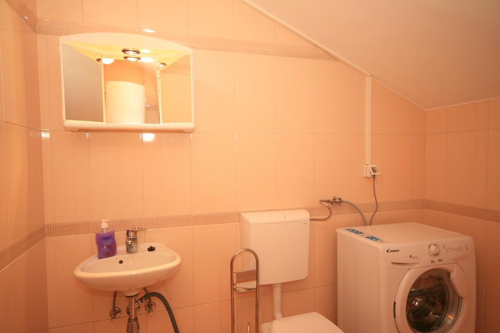 Apartment Mimoza 6, Baska, Krk Dış mekan fotoğraf