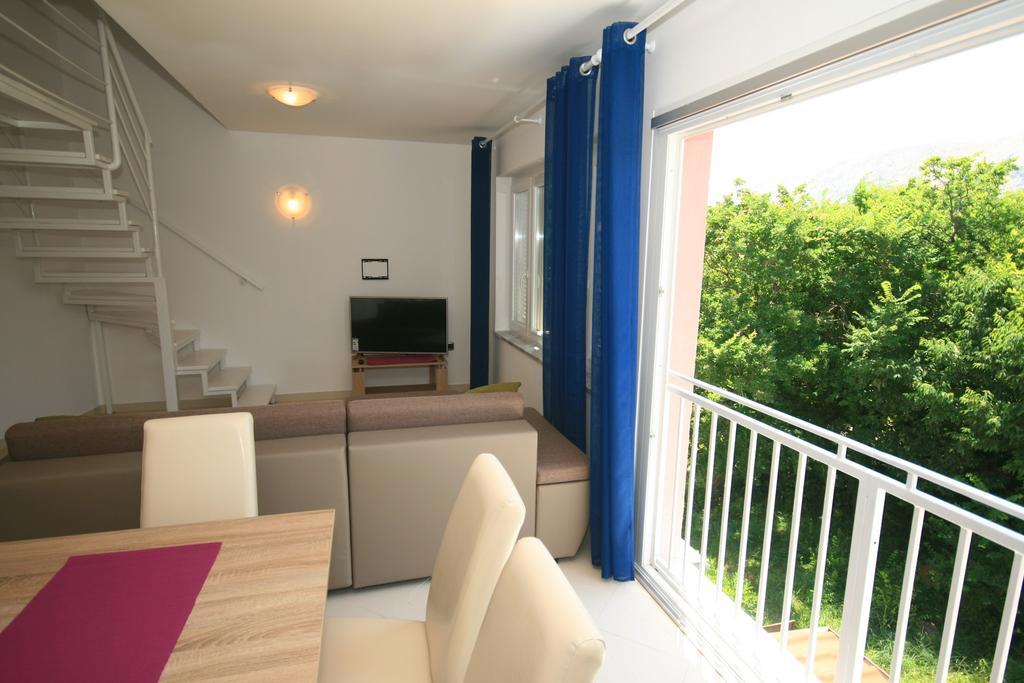 Apartment Mimoza 6, Baska, Krk Dış mekan fotoğraf